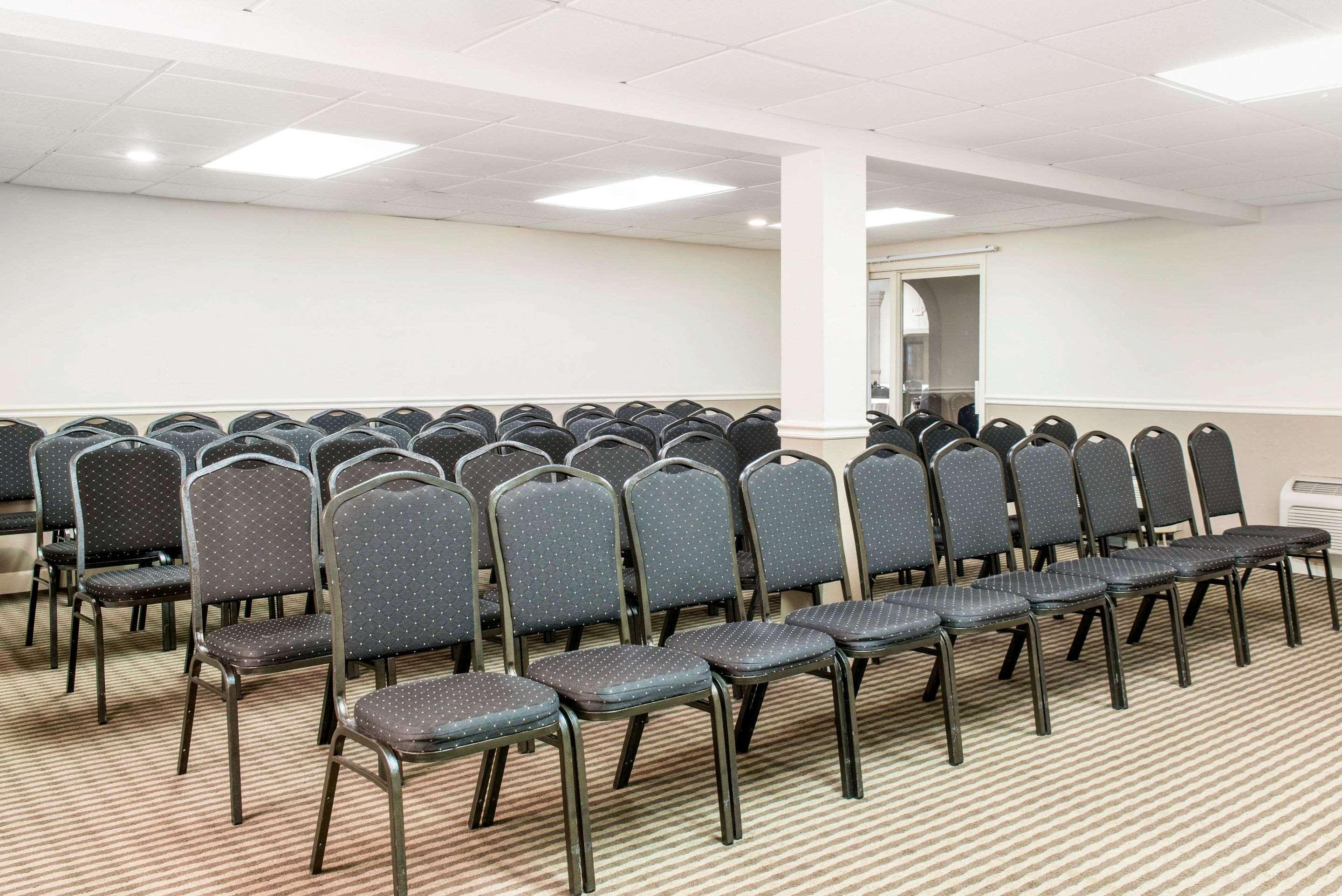 Quality Inn Festus Экстерьер фото