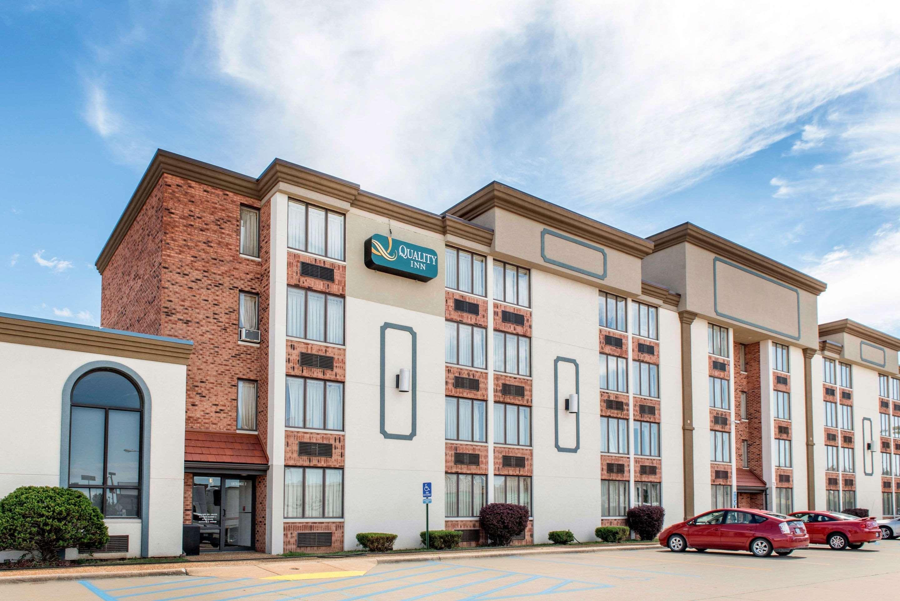 Quality Inn Festus Экстерьер фото