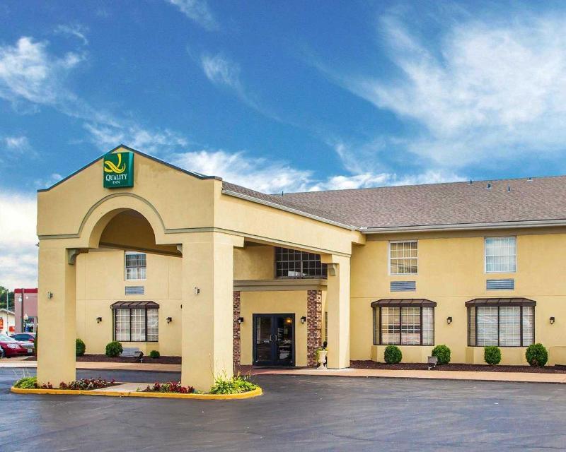 Quality Inn Festus Экстерьер фото